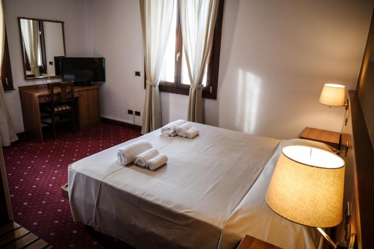 סן בוניפצ'ו Villanova Hotel מראה חיצוני תמונה